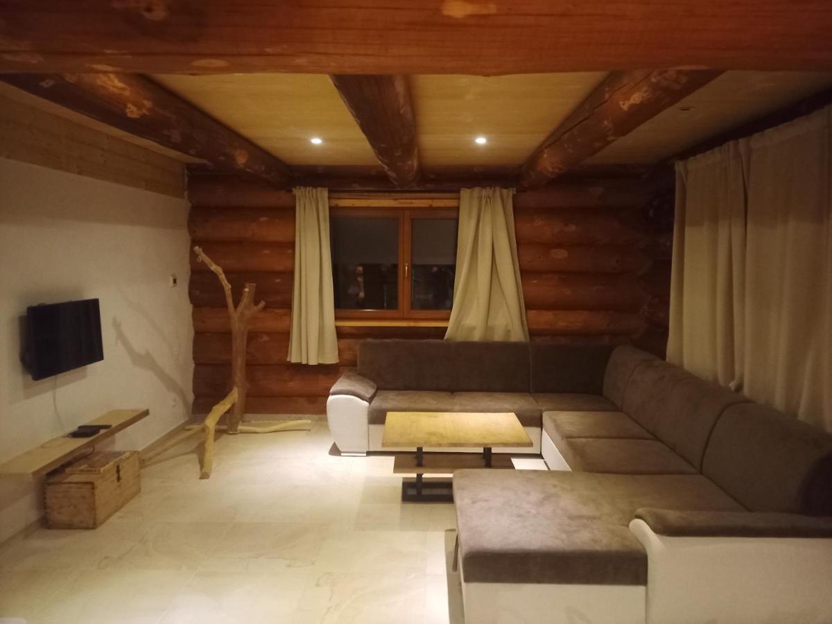Wellness Srub U Holubu Villa Malsice Екстериор снимка