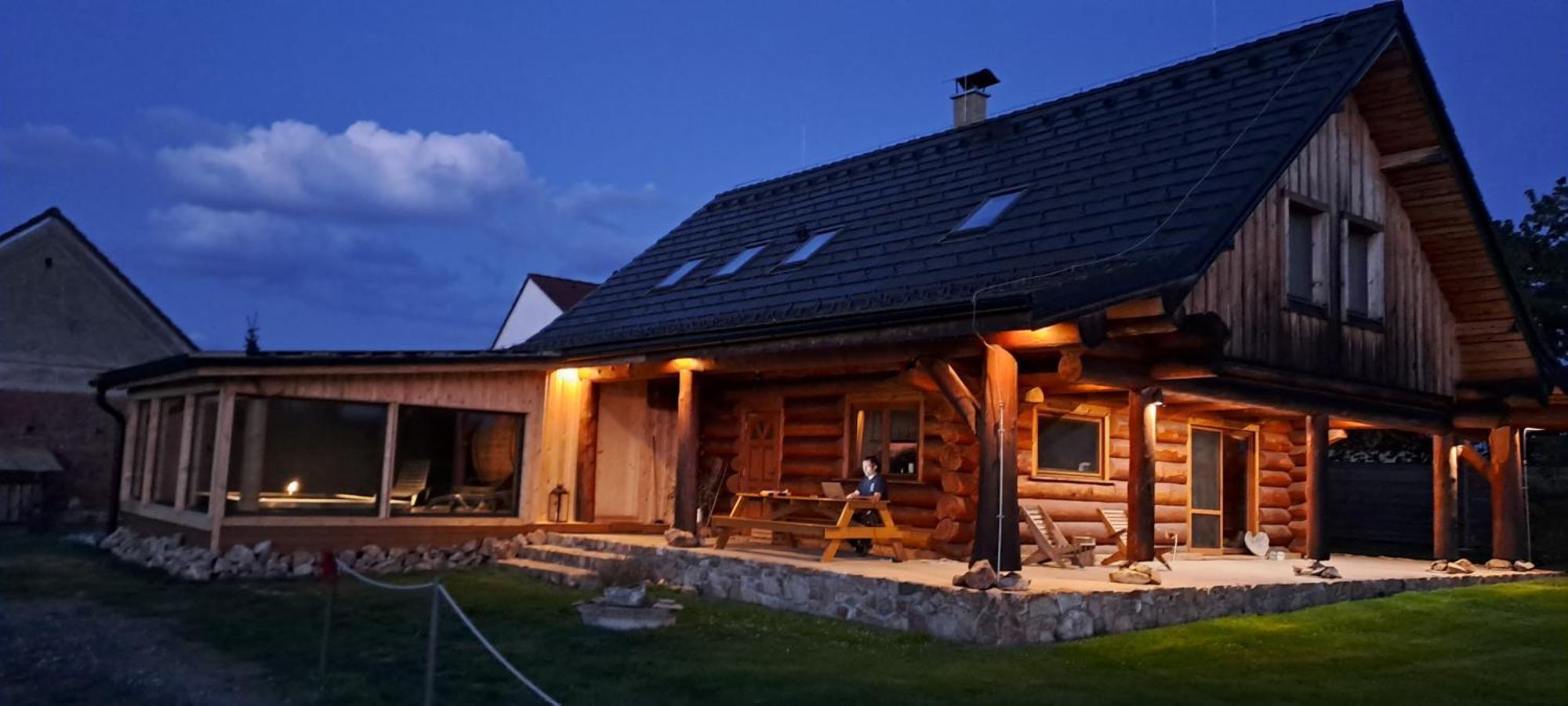 Wellness Srub U Holubu Villa Malsice Екстериор снимка